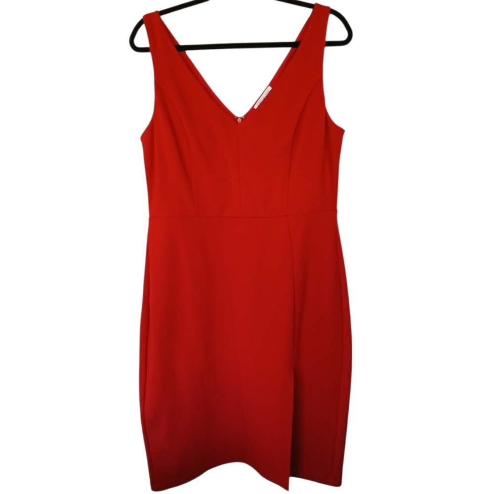 Socialite NWT Solid Cherry Red Formfitting V-neck Sheath Stretch Dress Size XL
